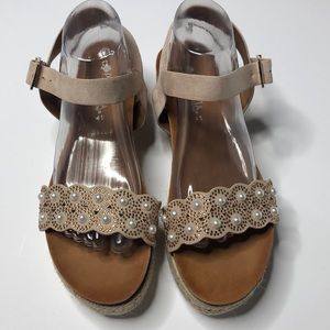 PATRIZIA BY SPRING STEP PEARLIANNO ESPADRILLE PLATFORM SANDAL